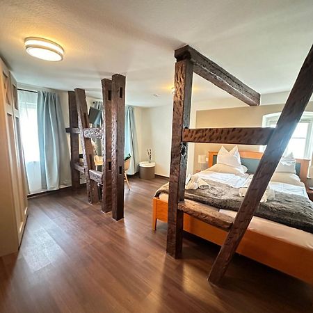 Hotel Adler Am Schloss Bonnigheim Exteriér fotografie